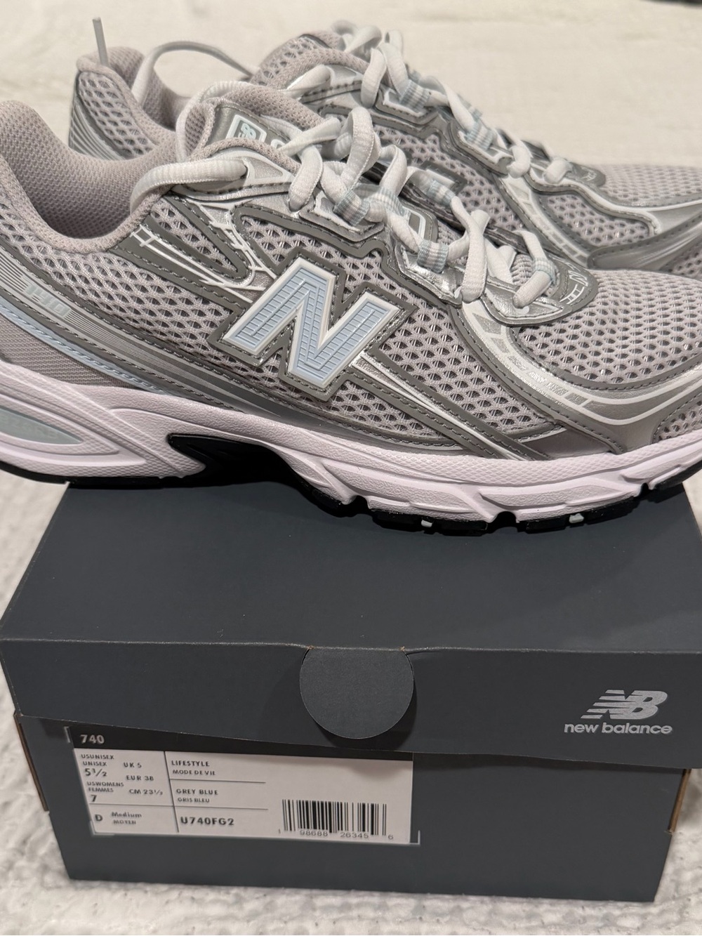 New Balance 740 sneakers